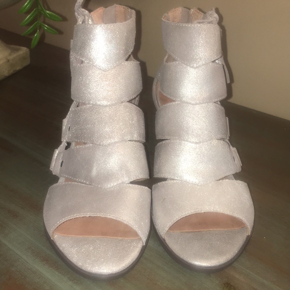 Nicole Tatiana Grey Silver Sandals - Picture 5 of 8